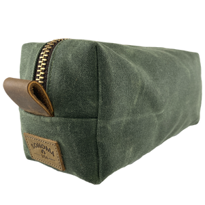 Waxed Canvas Dopp Kit Green